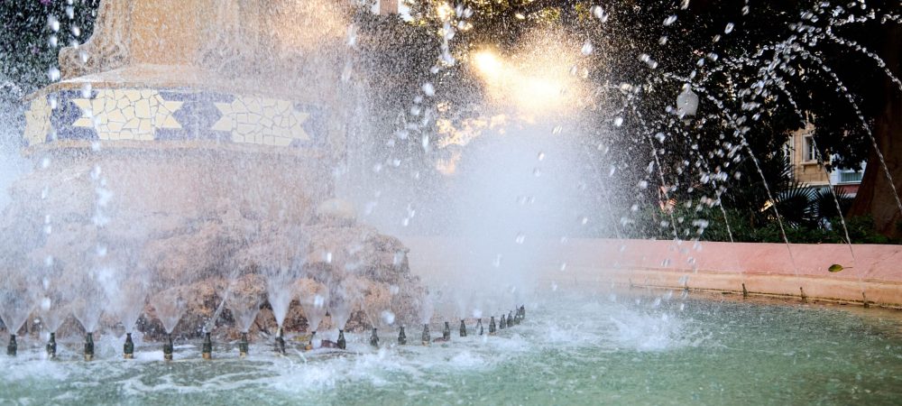 Fuentes de agua para plazas y parques públicos